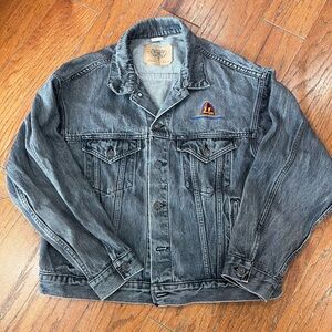Vintage Hollywood pictures international denim promo black faded denim jacket XL